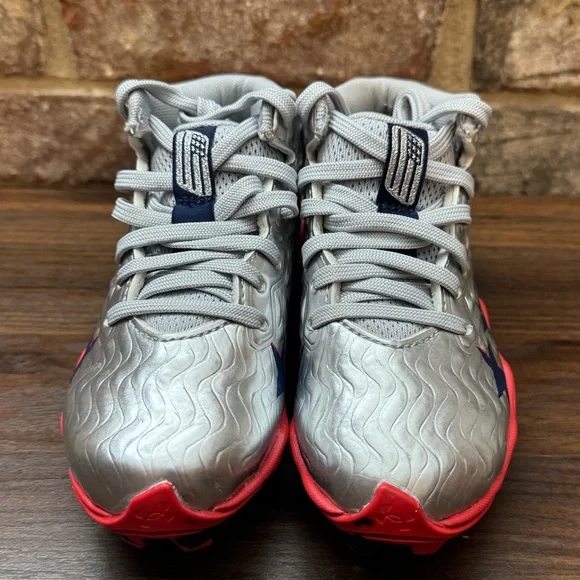 Cleat - Picture 3 of 6